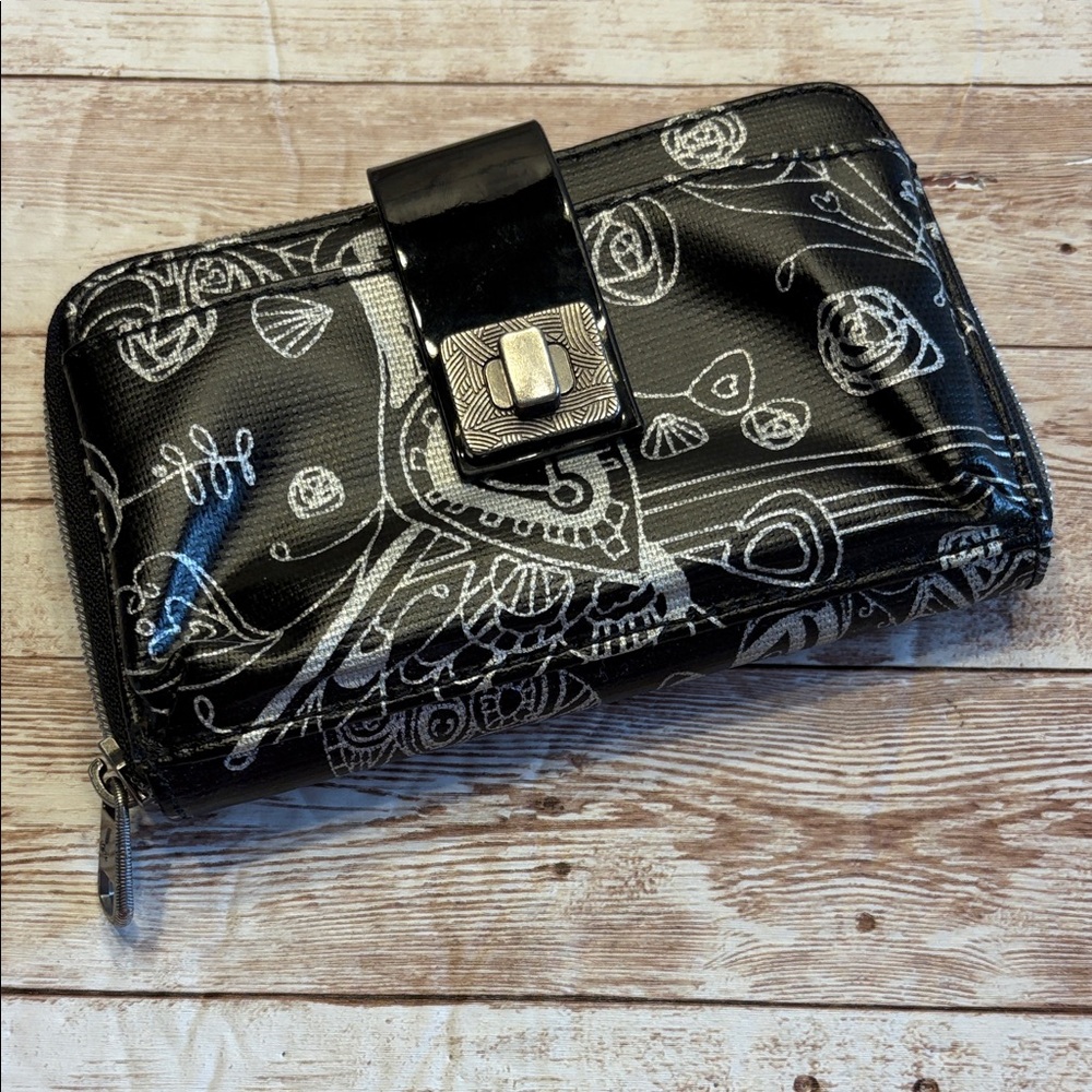 Sakroots Black and silver Patterned wallet clutch wristlet crossbody
